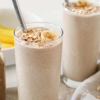 Spiced Banana Oat Smoothie