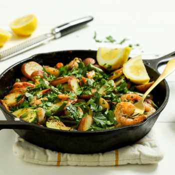 One-Pan Shrimp and Vegetable Skillet with Dill