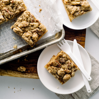 Five Spice Apple Pecan Crumble Bars