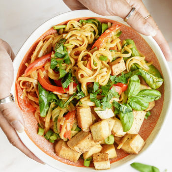 Creamy Curry Tofu Noodle Bowl