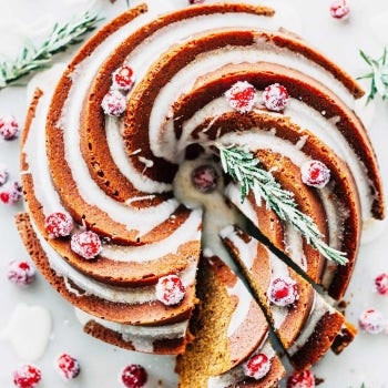 Gingerbread Bundt Cake with Ginger and Cinnamon Glaze