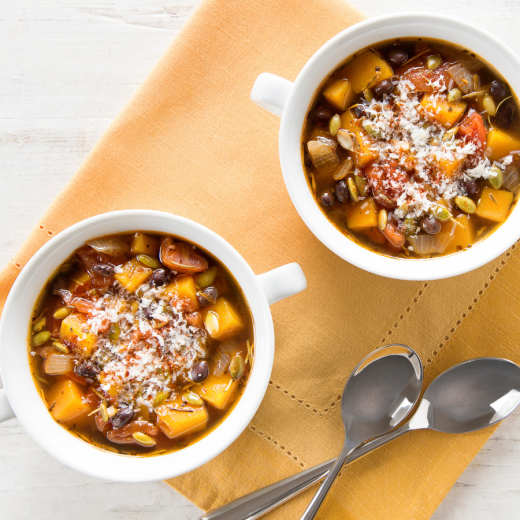 Hearty Pumpkin Black Bean Soup