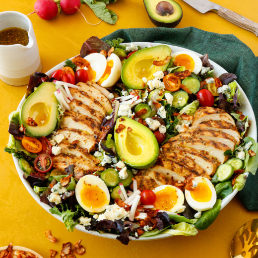 Californian Garlic Rubbed Grilled Chicken Cobb Salad (Carlos' California Cobb) Californian Garlic Rubbed Grilled Chicken Cobb Salad (Carlos' California Cobb)