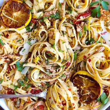 Spicy Tuna Pasta with Oregano and Crushed Red Pepper Flakes